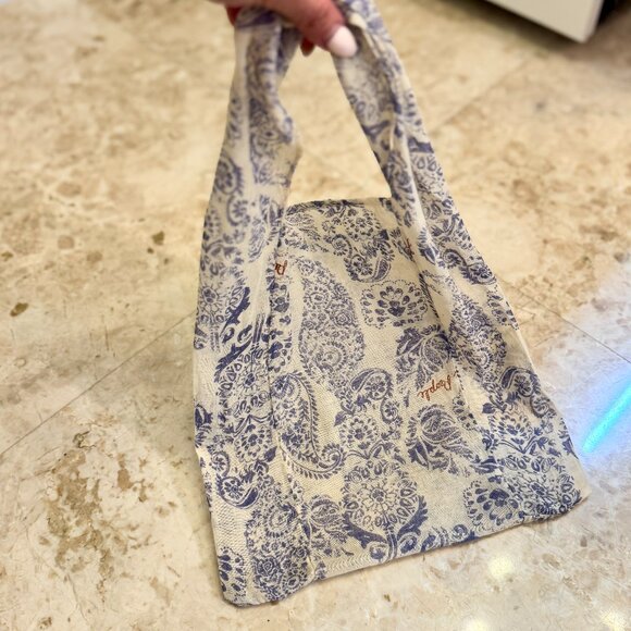 Free People Boho Printed Linen Tote Bag - Picture 4 of 5